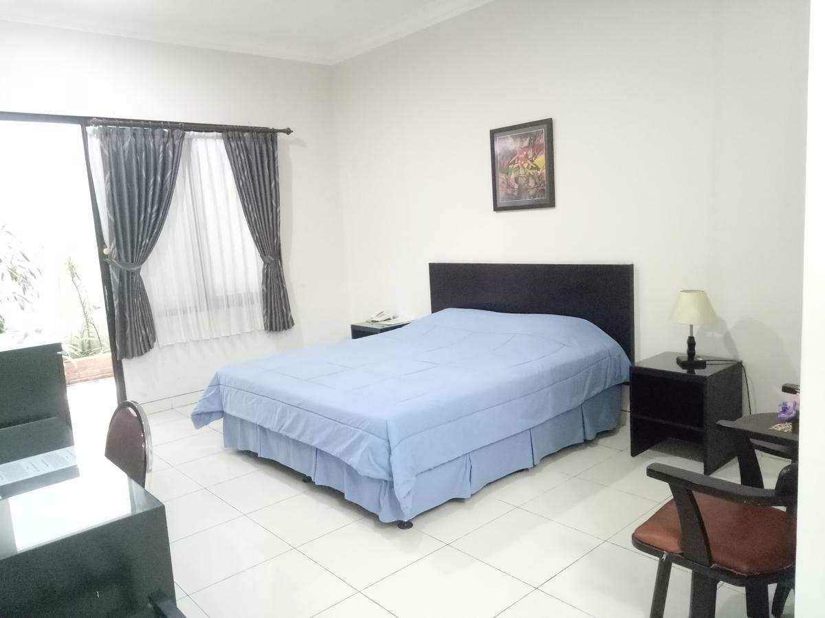 Carica Homestay Σουραμπάγια Εξωτερικό φωτογραφία
